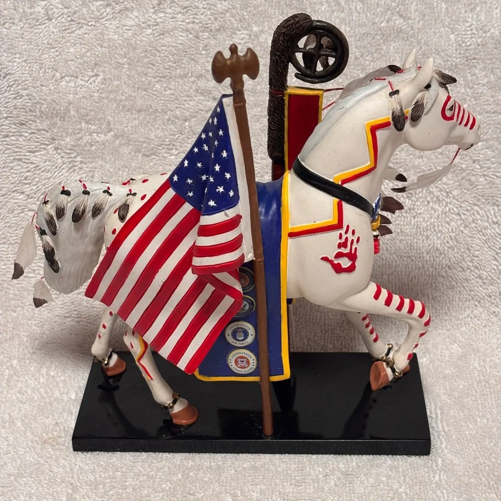 Patriotic Painted  Pony Horse Figurine - Picture 6 of 8